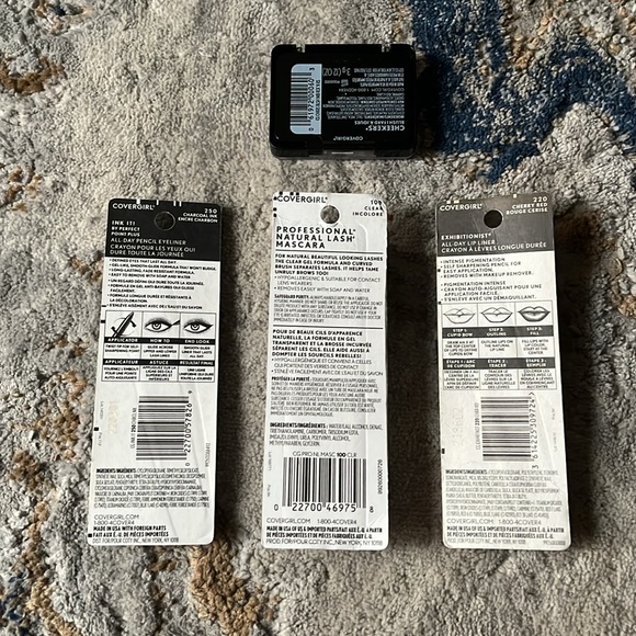 NWT Covergirl Makeup Bundle - Picture 2 of 10